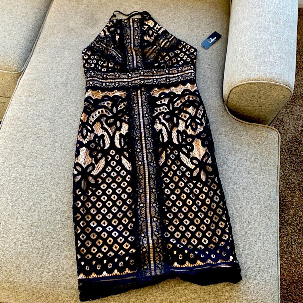Black lace dress, fitted